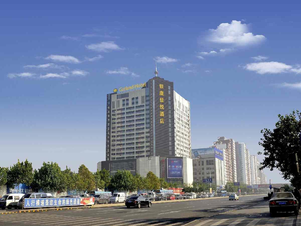Inzone Garland Hotel Csinan Kültér fotó
