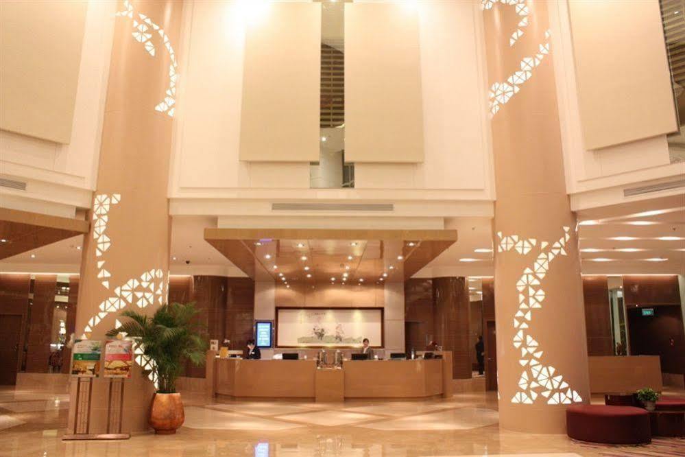 Inzone Garland Hotel Csinan Beltér fotó